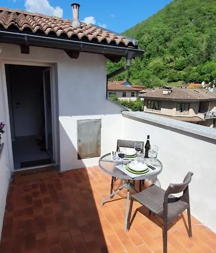 Little World קנוביו