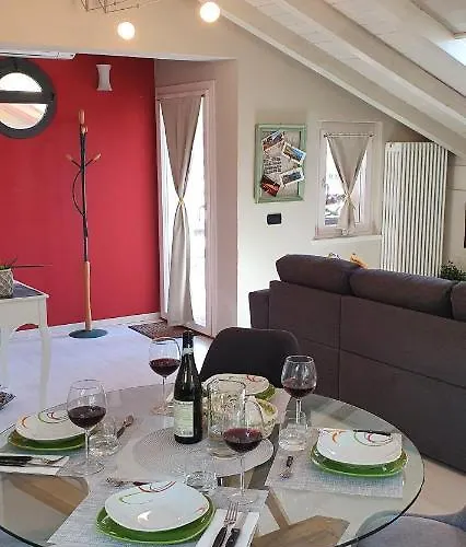 Little World דירה *