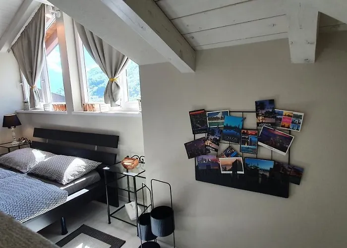 דירה Little World